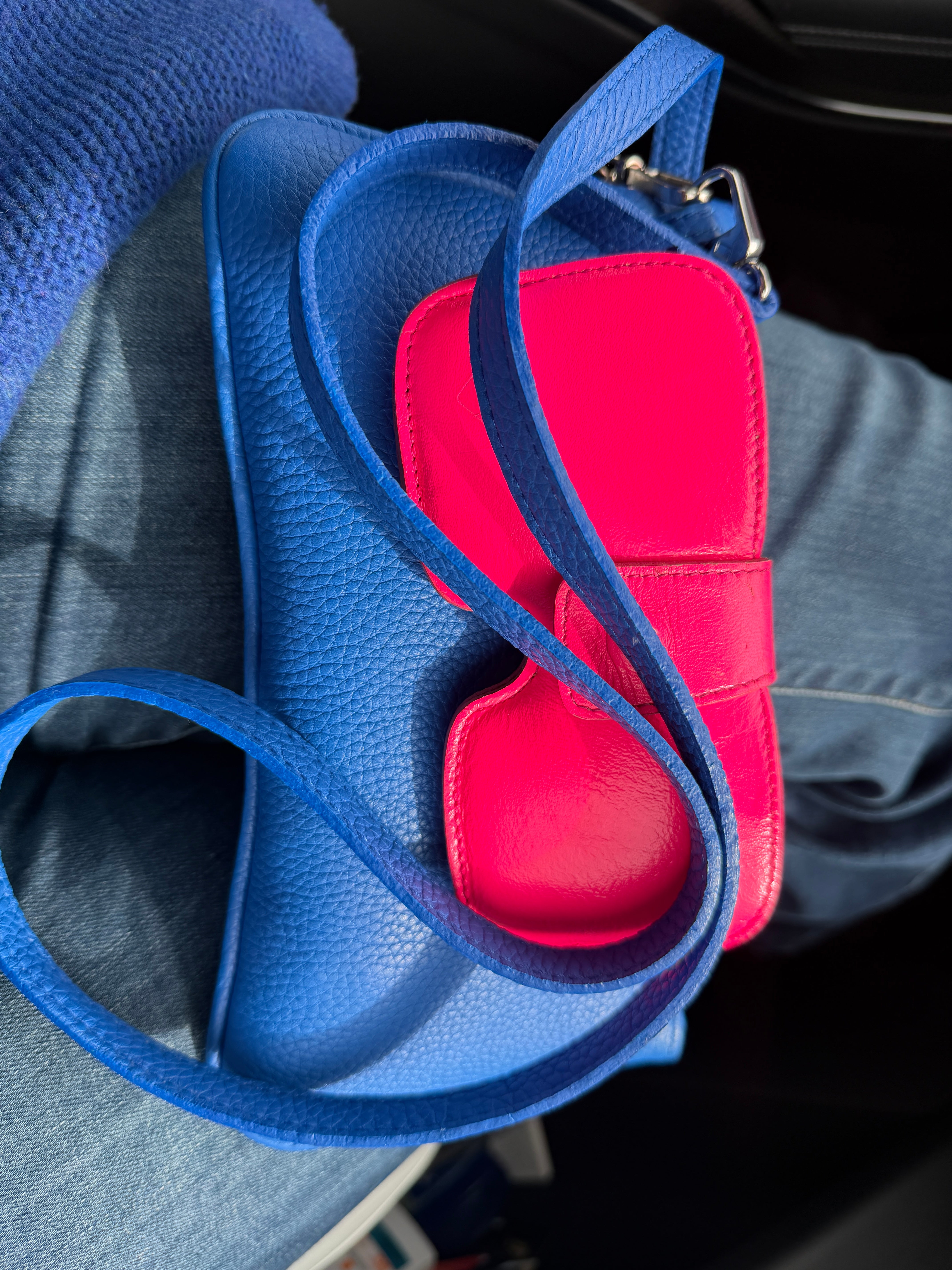 blaue Ledertasche minibag blau, blaue mini tasche, Geschenk frau, Geschenksidee Frau, kleine blaue Tasche, minibag blau , Minitasche blau, blaue TASCHE