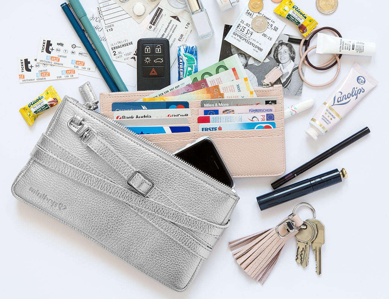 minibag metallic silver, Ledertasche silver, Clutch silver, Wallet nude, Quaste nude, minibag silver